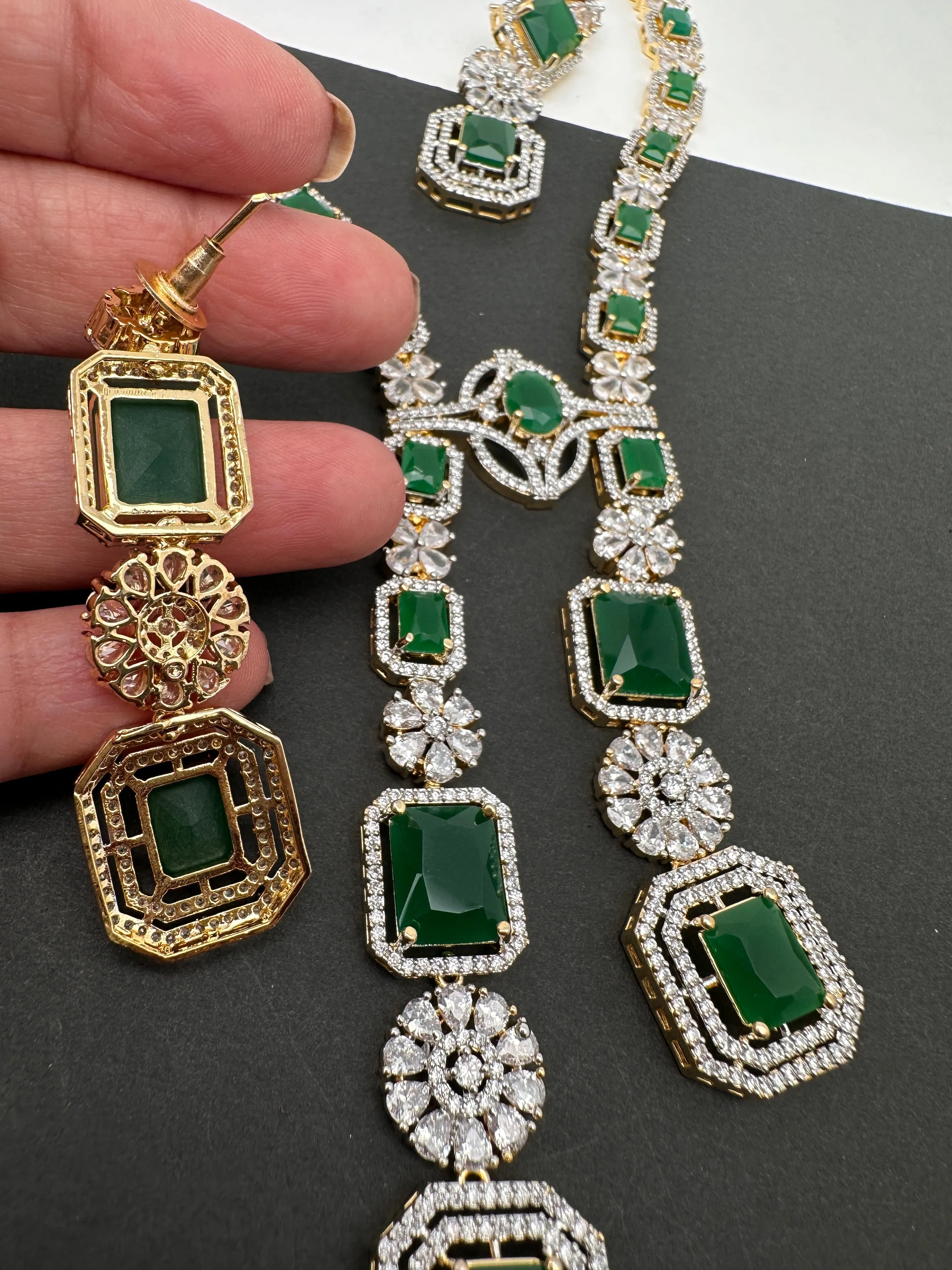 AD Color Stone Long Necklace