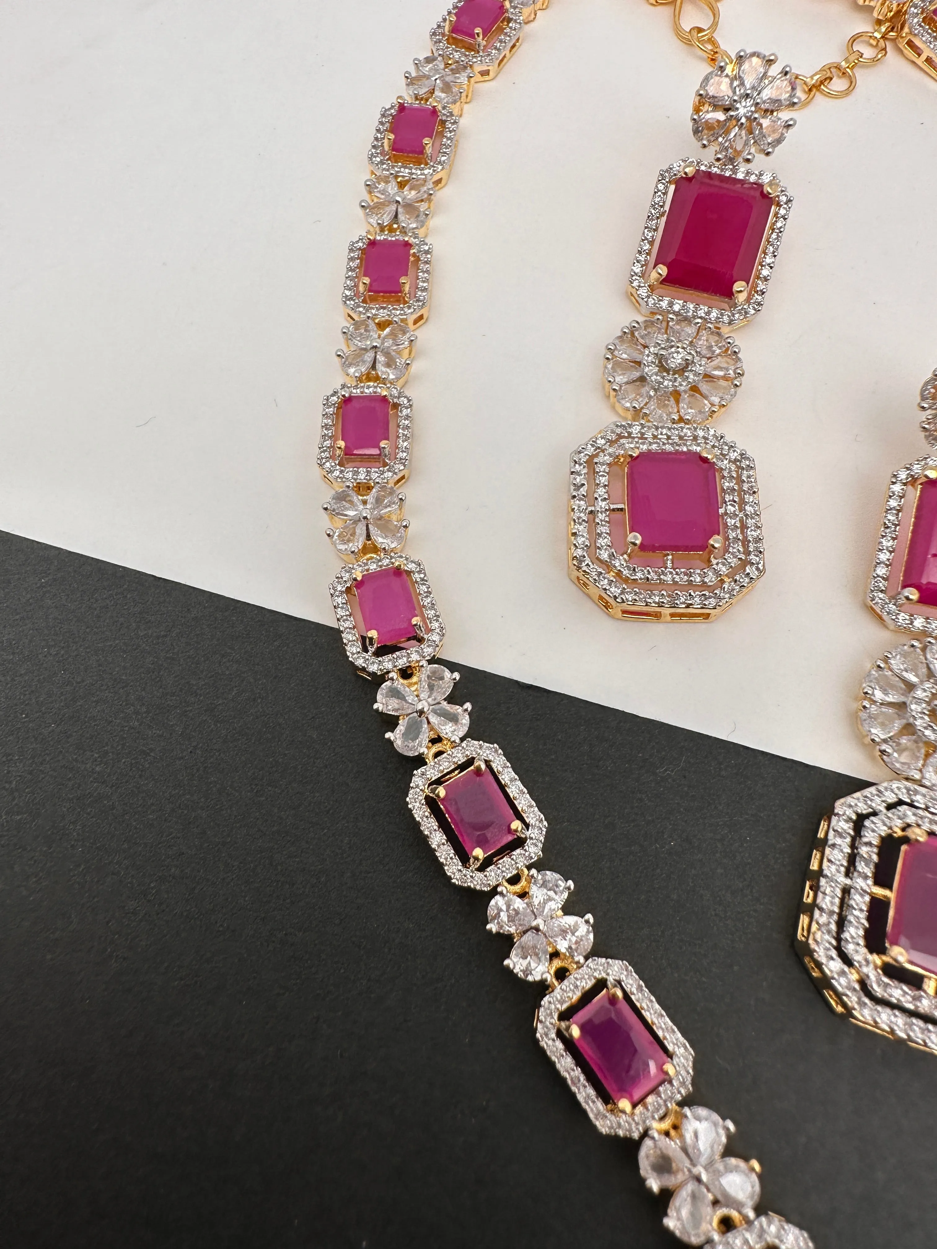 AD Color Stone Long Necklace