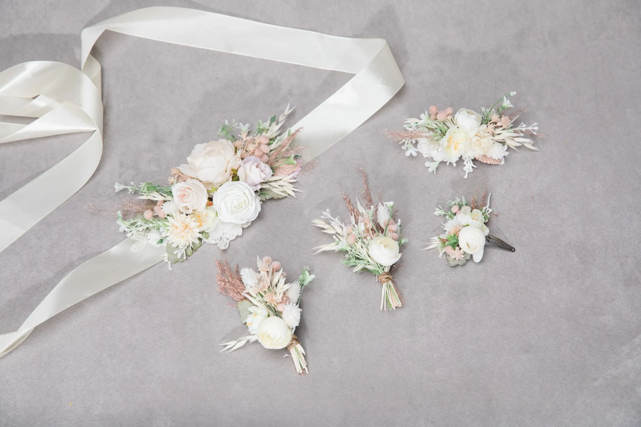 Romantic pastel flower set Bridal set Ivory Flower girl hair clip Boutonniere Flower corsage for groom Wedding belt Blush and peach