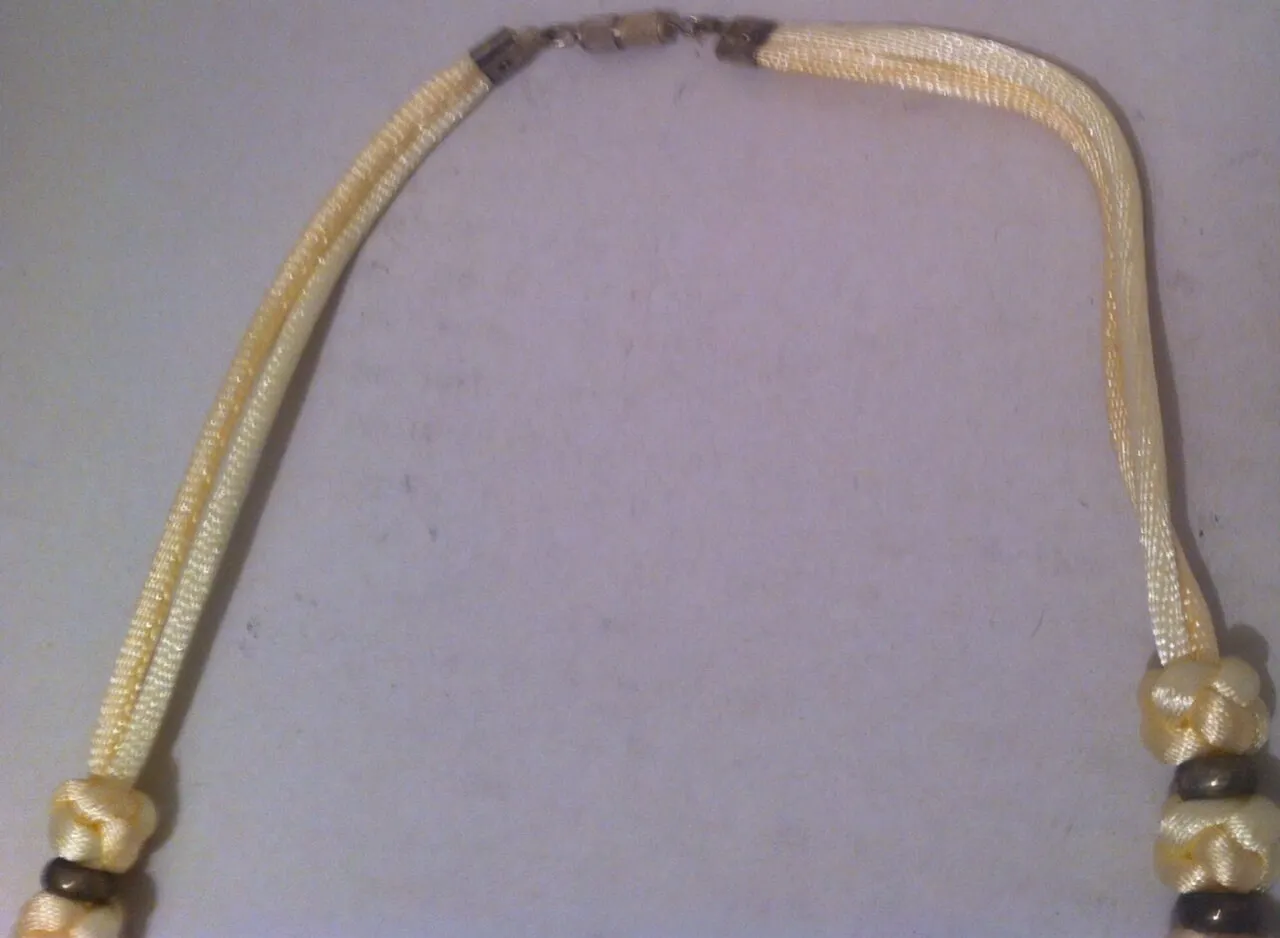 Vintage Ladies Necklace, Choker, White Rope Necklace, 20" Long, Jewelry, Clothing Accessory, Fashion, Nice Quality, Vintage Jewelry